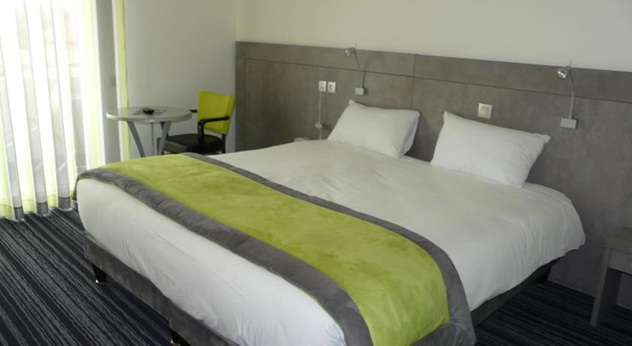 Hotel Le Chatard Sarcey Ngoại thất bức ảnh