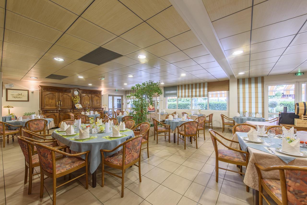 Hotel Le Chatard Sarcey Ngoại thất bức ảnh