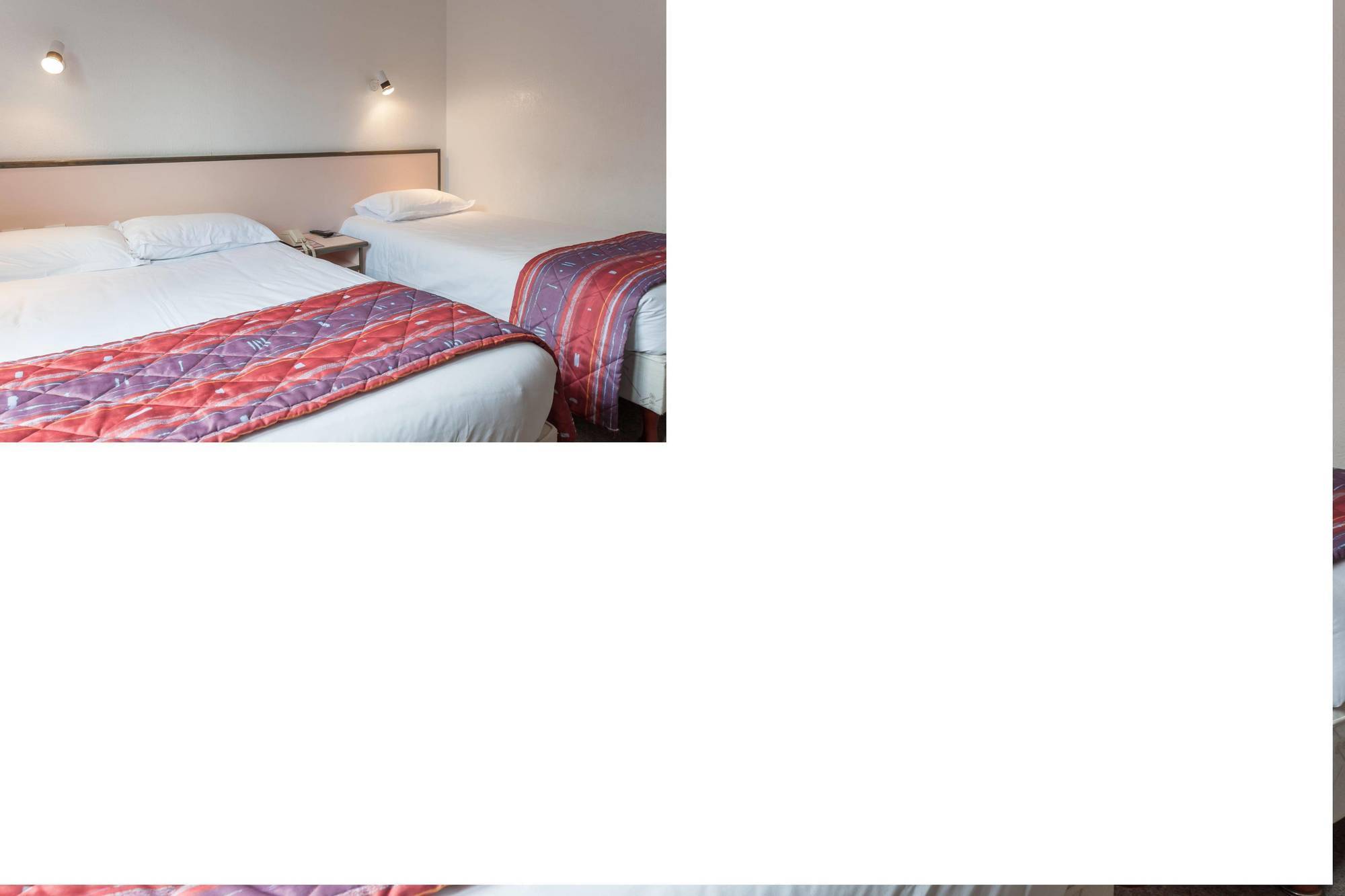 Hotel Le Chatard Sarcey Ngoại thất bức ảnh