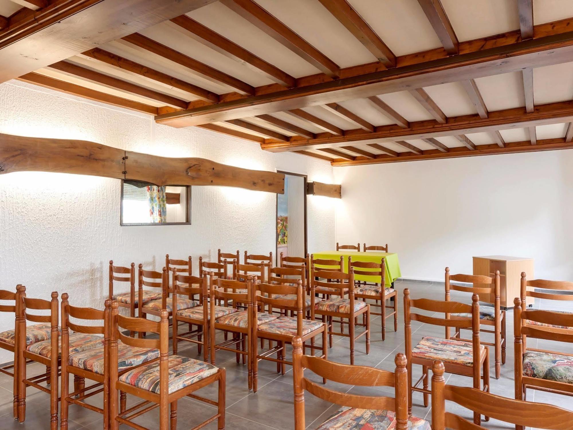 Hotel Le Chatard Sarcey Ngoại thất bức ảnh